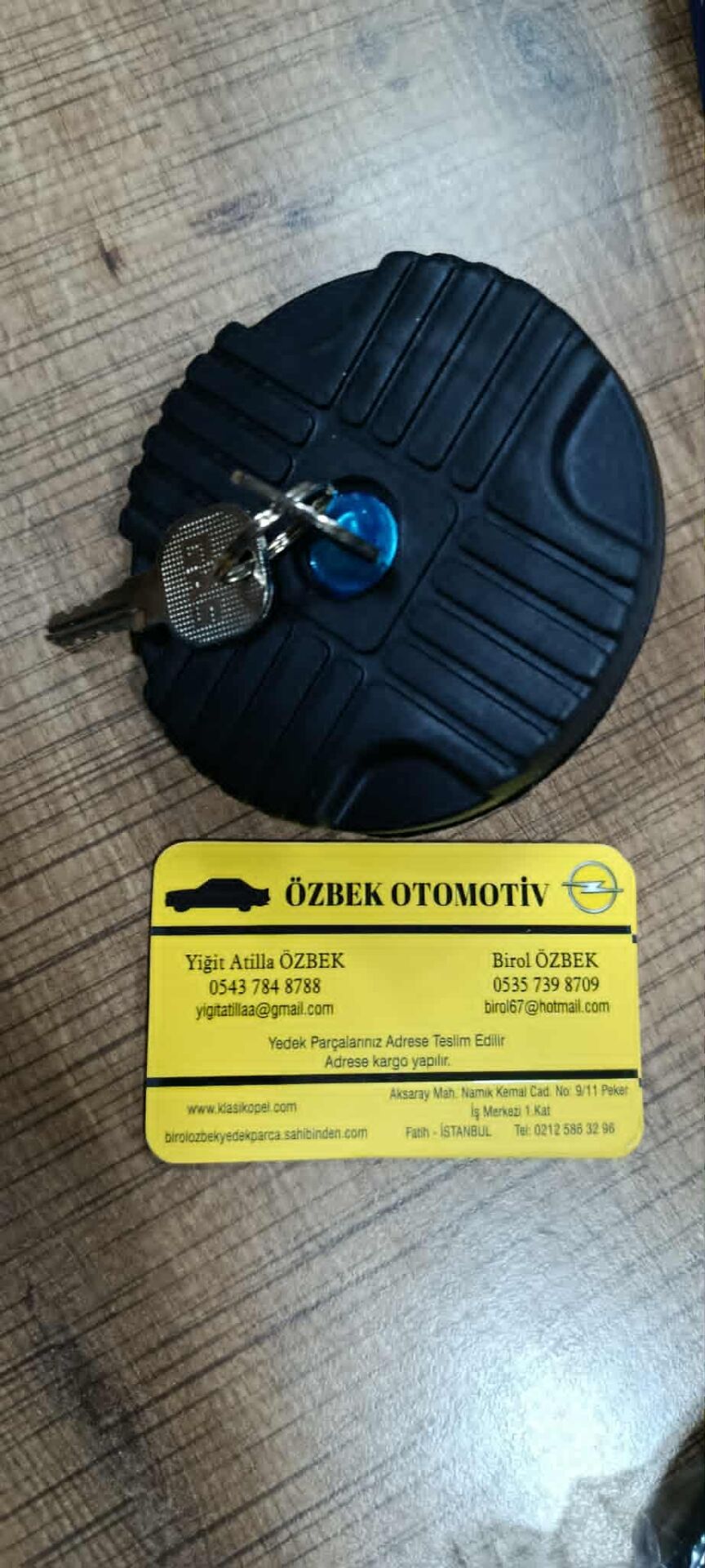 Opel Kadett D E Benzin Depo Kapağı
