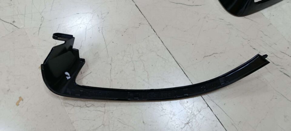 Opel Omega B Far Kaşı Sağ Depo Marka 1312688