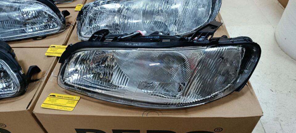 Opel Omega B 1 Far Takımı Depo Marka Sağ+Sol 1216340 1216341 95-98