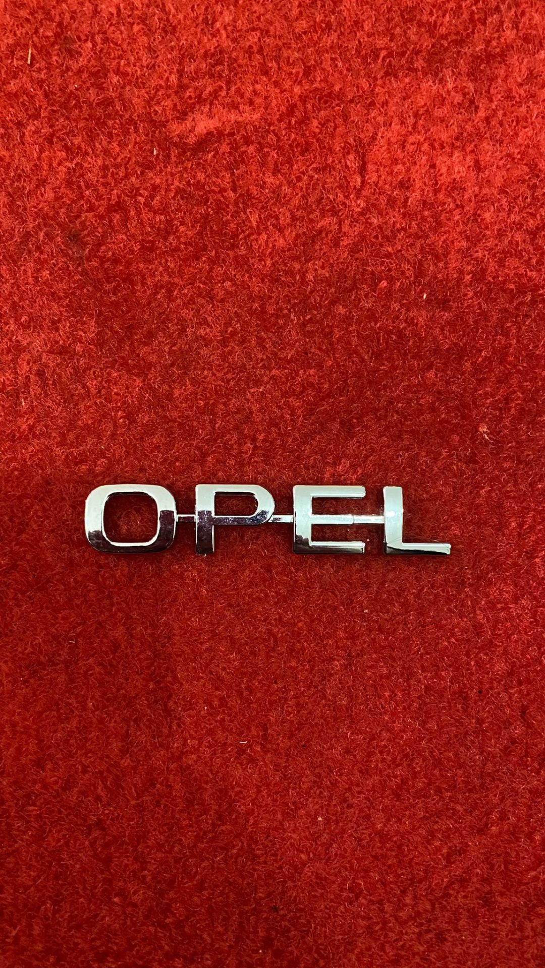 Opel Yazılı Amblem