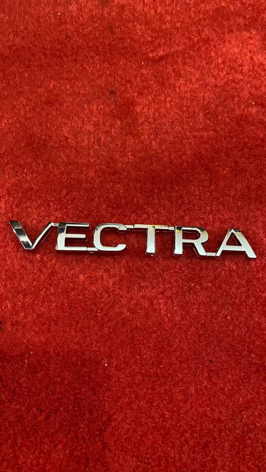 Opel Vectra Yazılı Amblem
