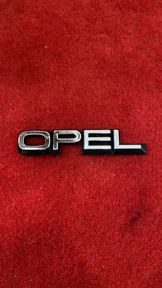 Opel Yazılı Amblem