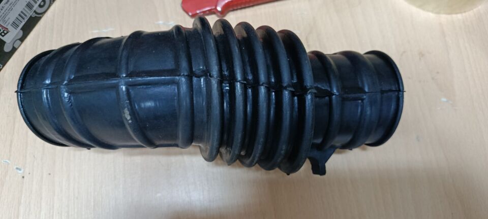 Opel Astra F 1.4 8V Hava Filtre Kutusu Borusu Lastiği Hortumu  836770