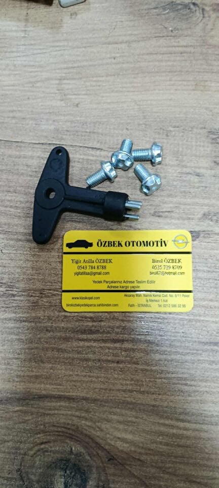 Opel Astra G  Vectra B Jant Kapak Kilit Seti 1610001 Jant Kapağı Anahtar ve Civata Seti ( Montaj Kilit Ekipmanı )