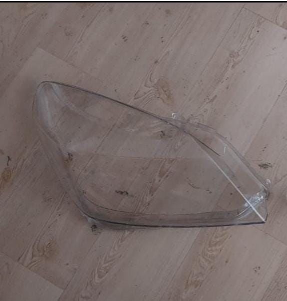 Opel Astra H Sağ Far Camı