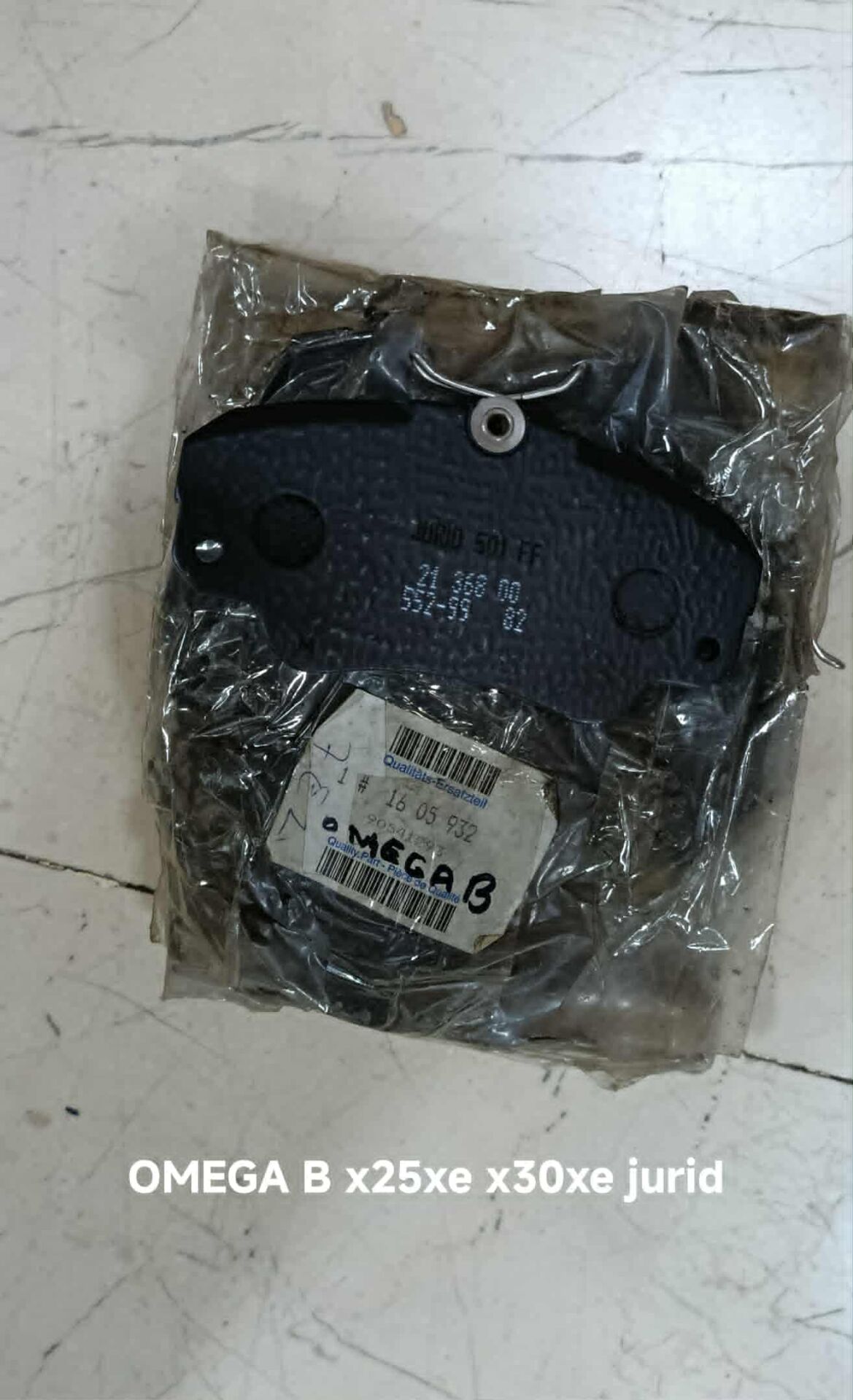 Opel Omega B x25xe x30xe jurid ön balata takımı