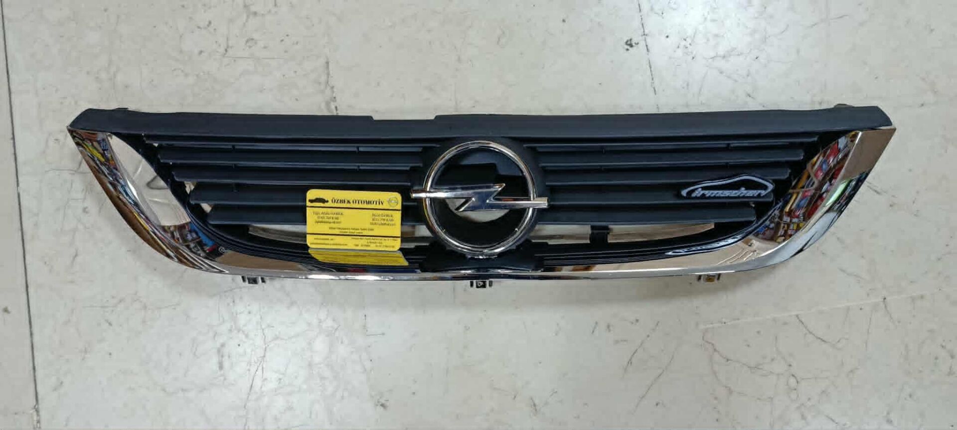 Opel Vectra B Nikelajlı Opel Logolu  ve İrmscher Logolu Panjur 96-02 6320031