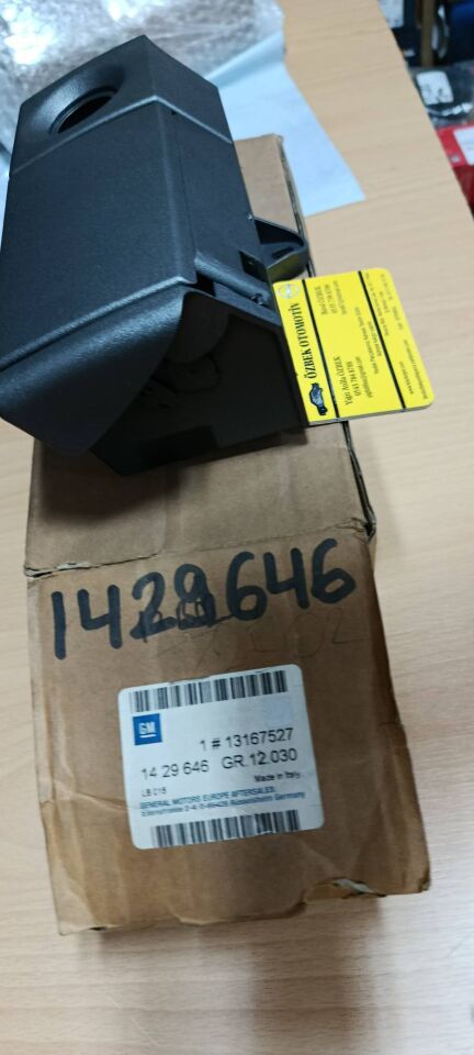 Opel Zafira A Sıfır Orjinal Kül Tablası 1429646