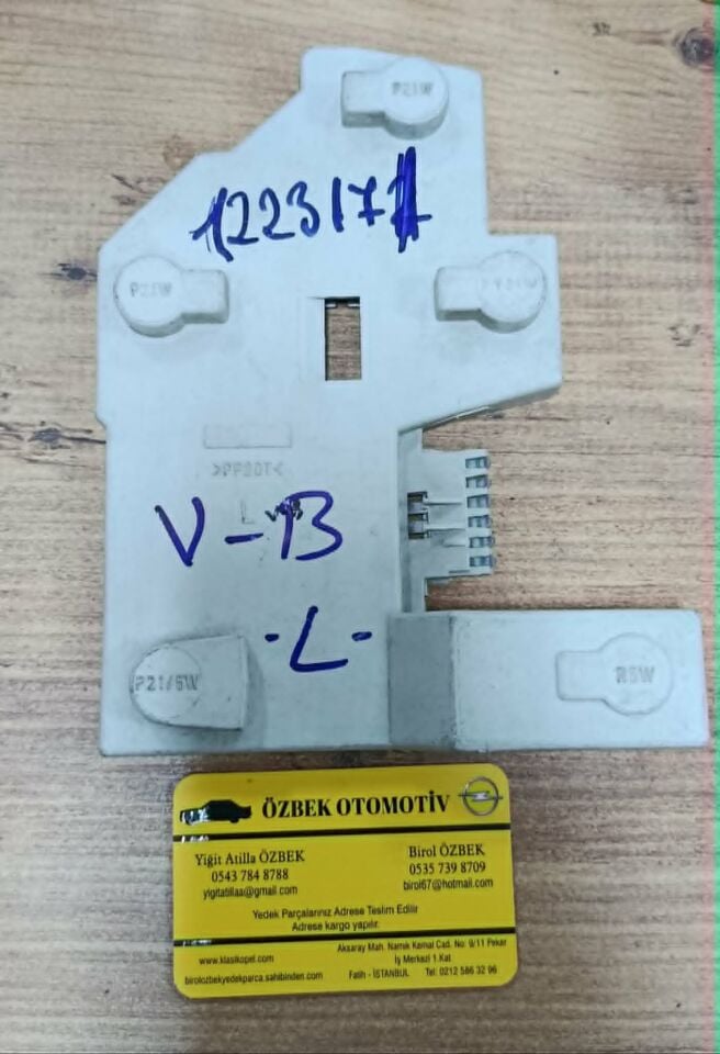 Opel Vectra B Sol Arka Stop Lambası Duyu  1223171 - 9119541
