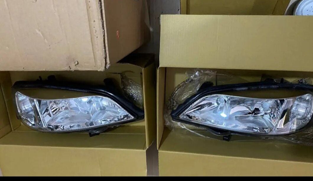 Opel Astra G Şeffaf Far Takımı Sağ + Sol Yan sanayi Ürün 1216156 1216157