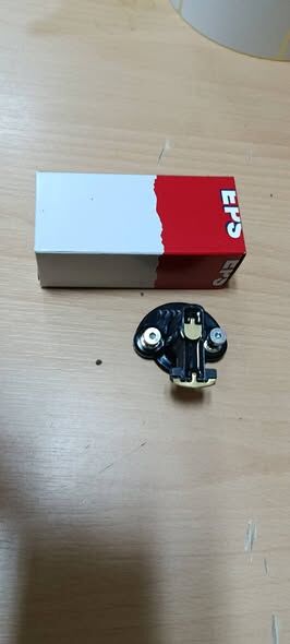 Opel Vectra A 1.8 2.0 Astra F 1.8 2.0 Ascona C 1.8 2.0  Omega A 1.8 2.0 Tevzi Makarası İtalyan Malı OEM No: 1212206