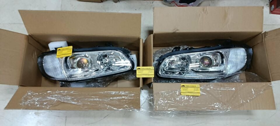 Opel Omega B 94-99 Mercekli Tip Far Takımı 1216340 1216341