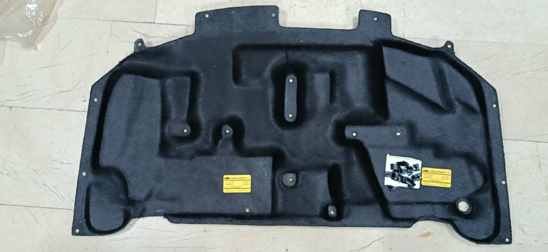 Opel Astra G Kaput Keçesi İzolasyonu 1162408