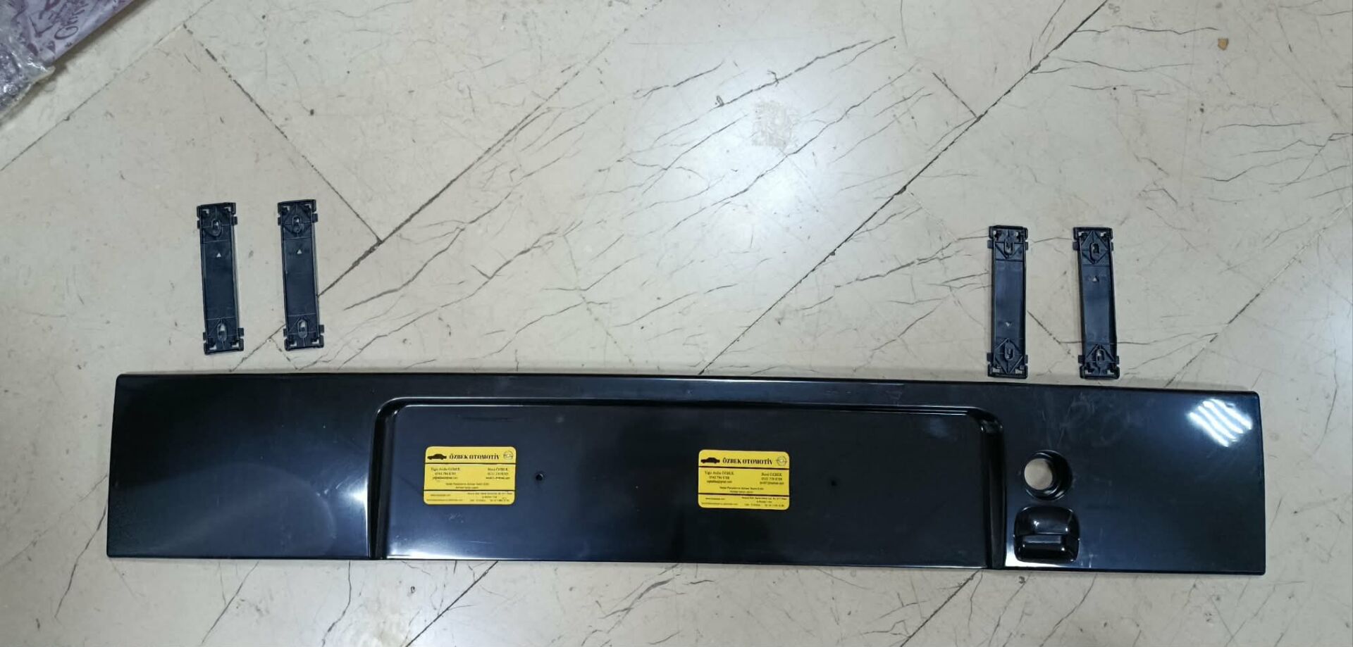 Opel Astra F GSİ Plakalık Bagaj Montaj Aparatı İle