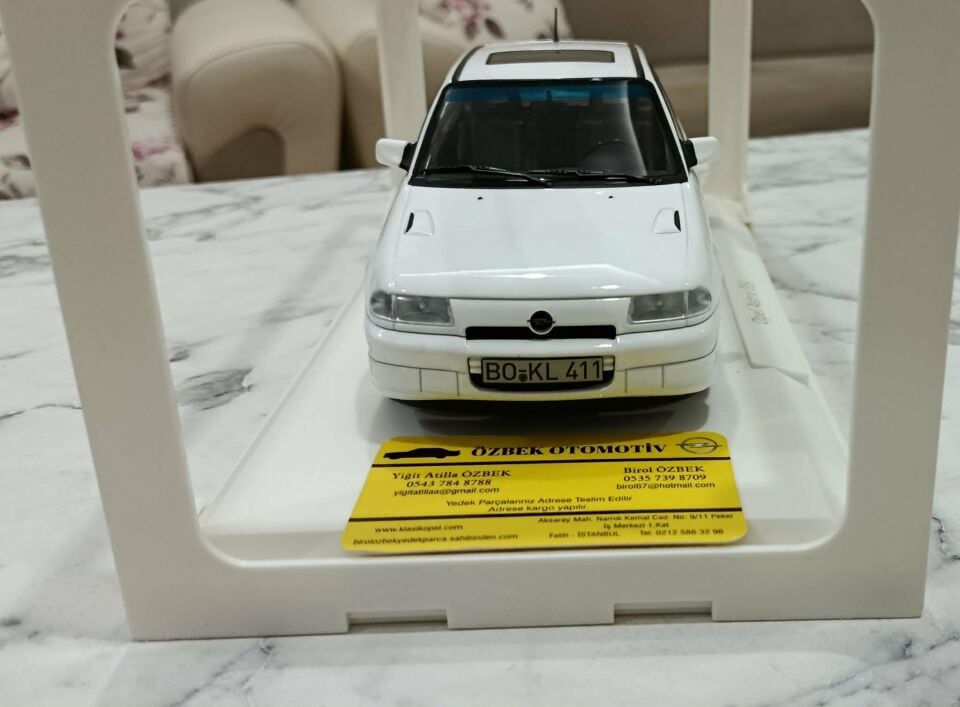 Opel Astra F GSİ Plakalık Bagaj Montaj Aparatı İle