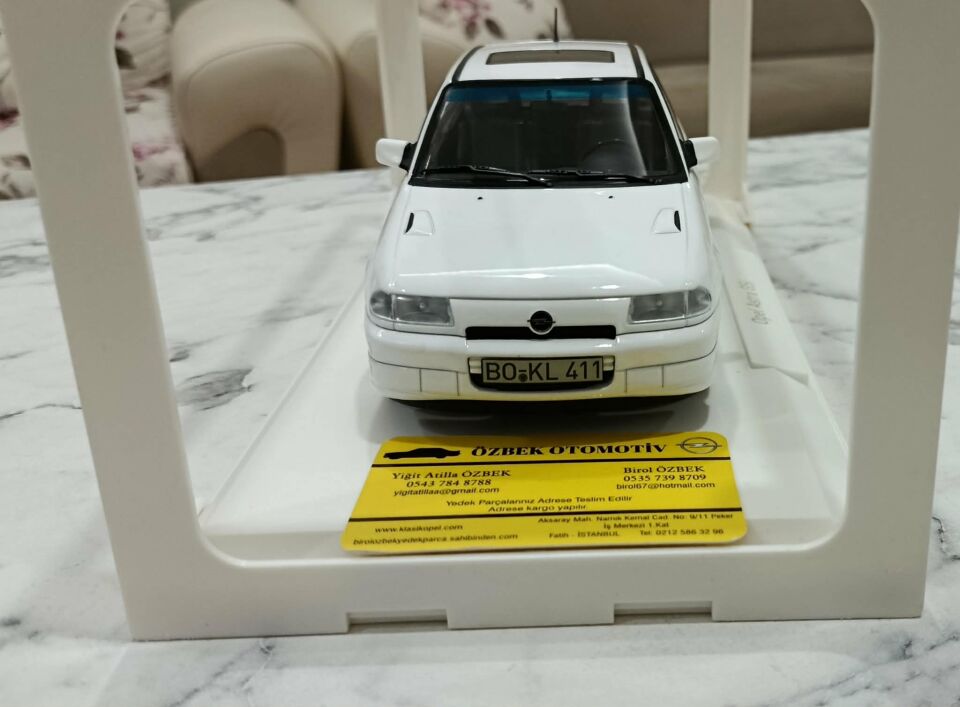 Opel Astra F GSİ Plakalık Bagaj Montaj Aparatı İle