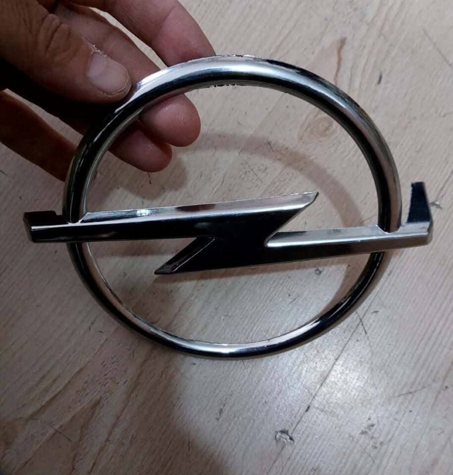 Opel Vectra C Ön Panjur Arması