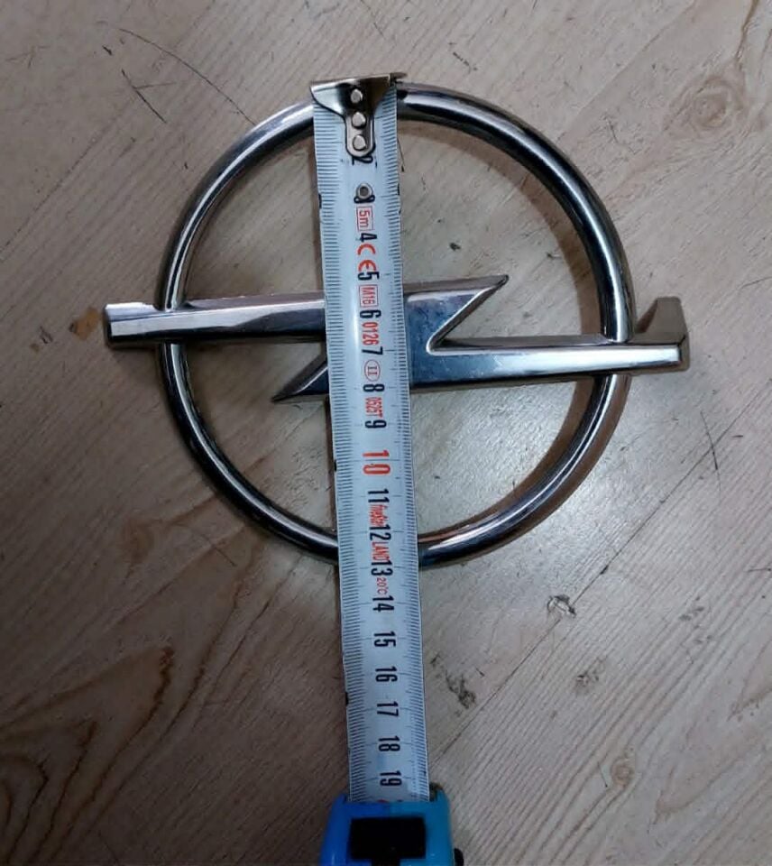 Opel Vectra C Ön Panjur Arması