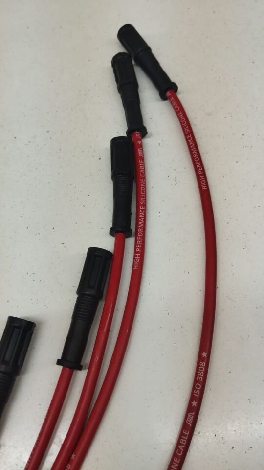 Opel Omega A B ve C26NE Motor Uyumlu 8mm Performans Buji Kablosu. Bobin kablo 1 metredir.