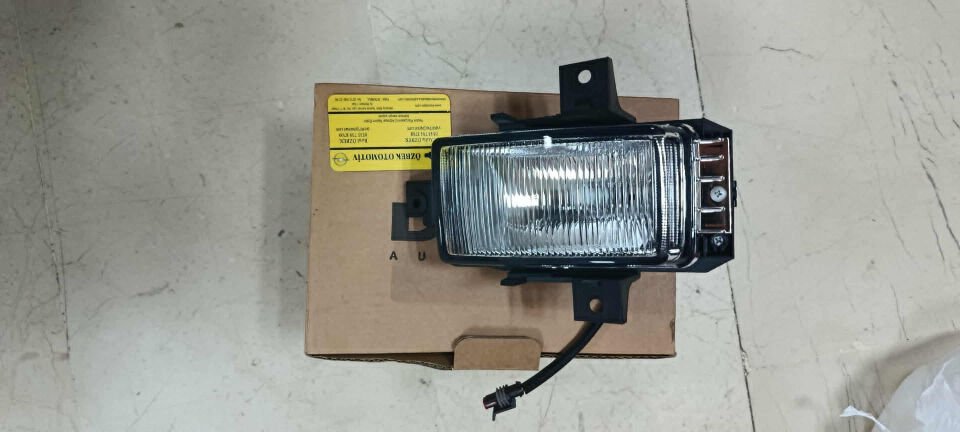 Opel Omega B  Sol Sis Farı  94-98 B1 Kasa   6710086 6710087