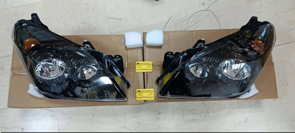 Opel Astra H Far Takımı Siyah Zeminli 1216561 1216562