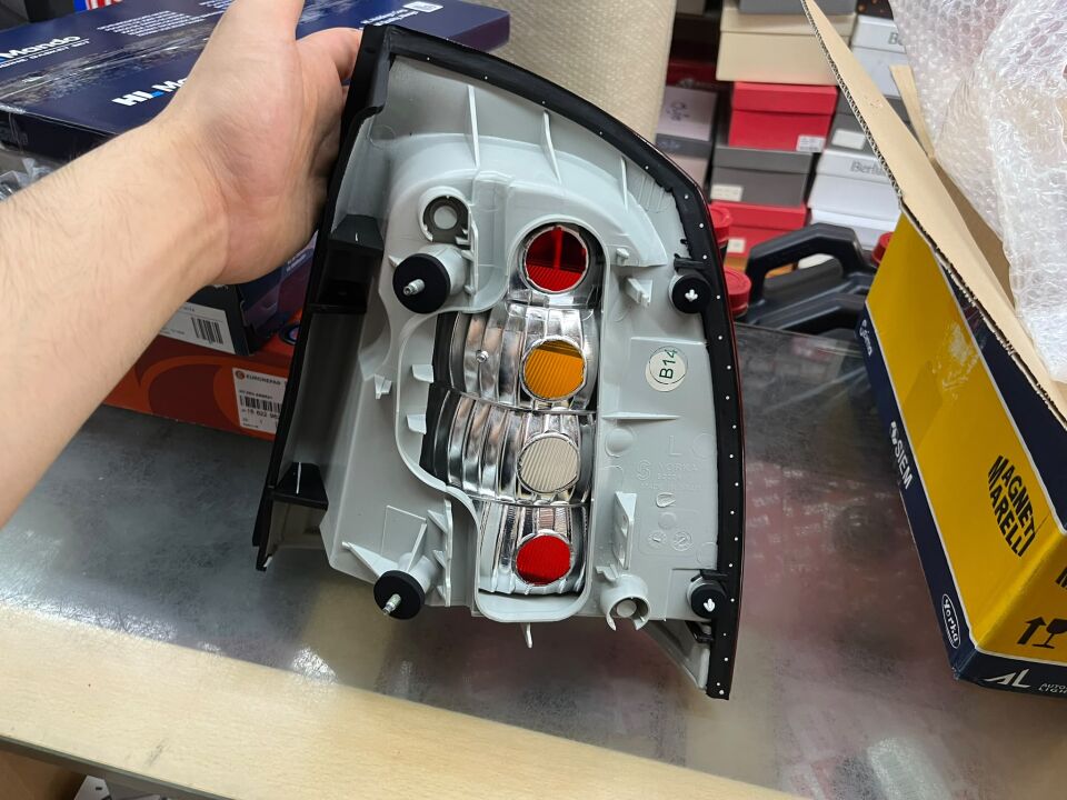 Opel Astra G Sedan Stop Sol Magnetti Marelli Marka 6223023