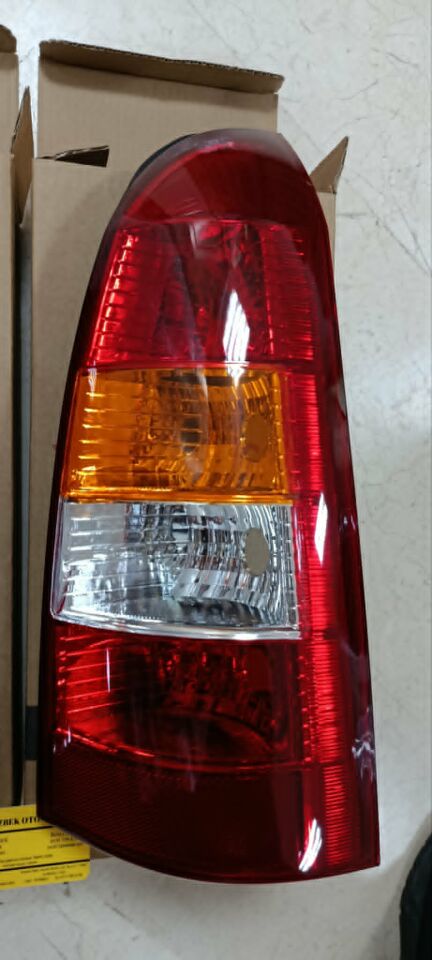 Opel Astra G Sw Sağ Stop Station Caravan İçin