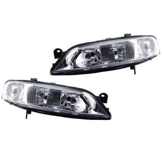 Opel Vectra B Makyajlı Far Takımı  ithal Marka 1216053 1216054