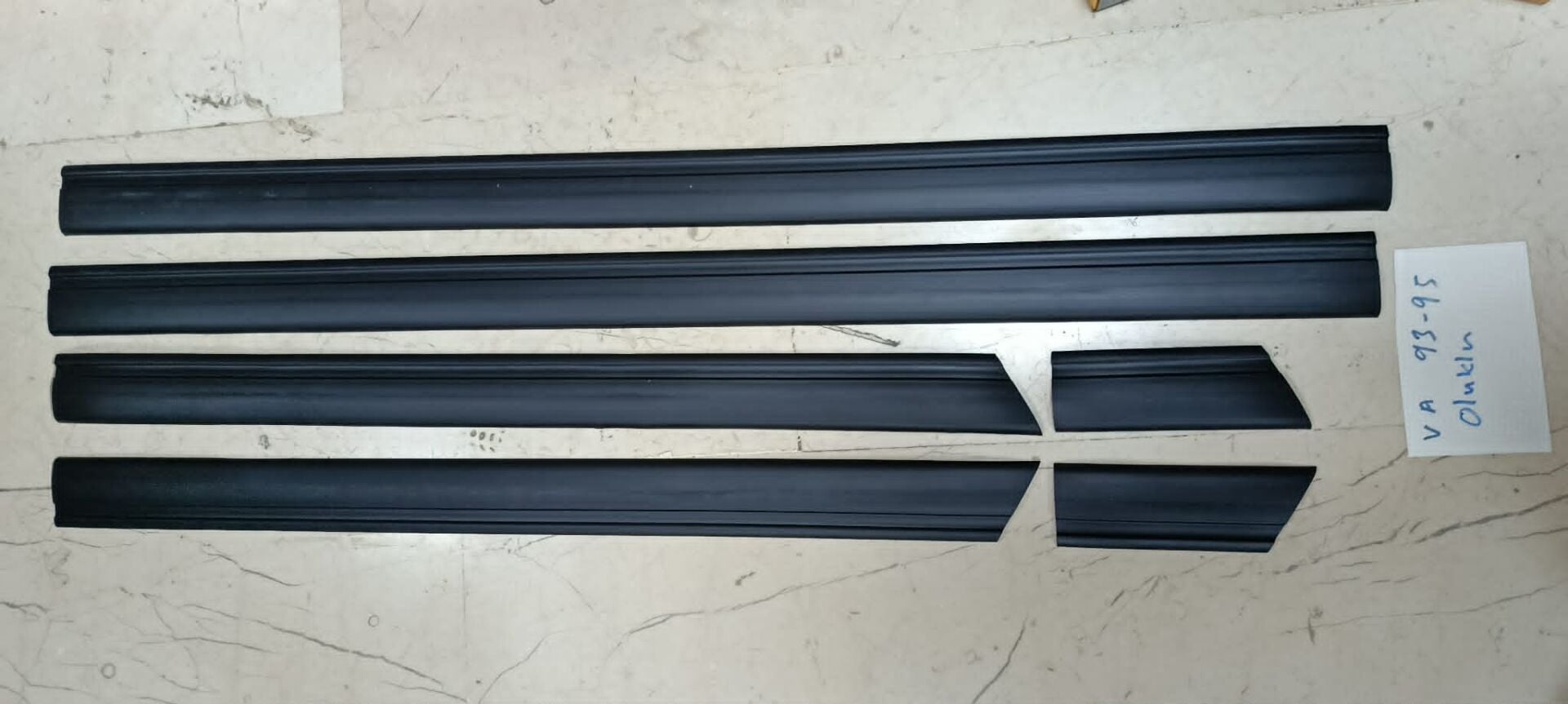 Opel Vectra A Kapı Çıtaları Takım 6 Parça Oluklu