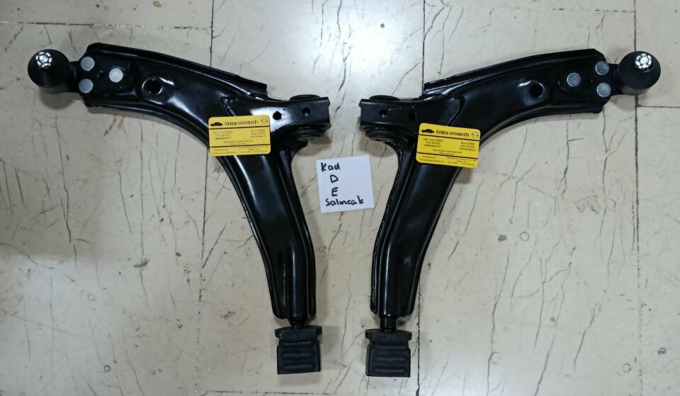 Opel Kadett D E Sağ Salıncak   ALT SAG (ROTILLI) OPEL KADETT DAEWOO LANOS NEXIA 79-84 352124