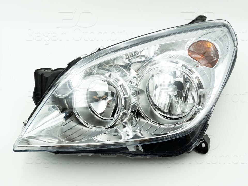 Opel Astra H Sağ Sol Far Kromlu  Takım İthal  Marka 1216659 1216660