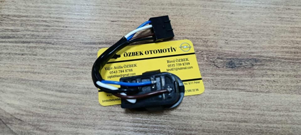 Opel Vectra A, Astra F, Calibra İçin Kablolu Tekli Cam Açma Butonu Düğmesi