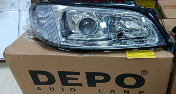 Opel Omega B Sağ Far Yolcu Tarafı Mercekli Tip 99-02 arası Bfl Kasa Depo Marka Sağ Far