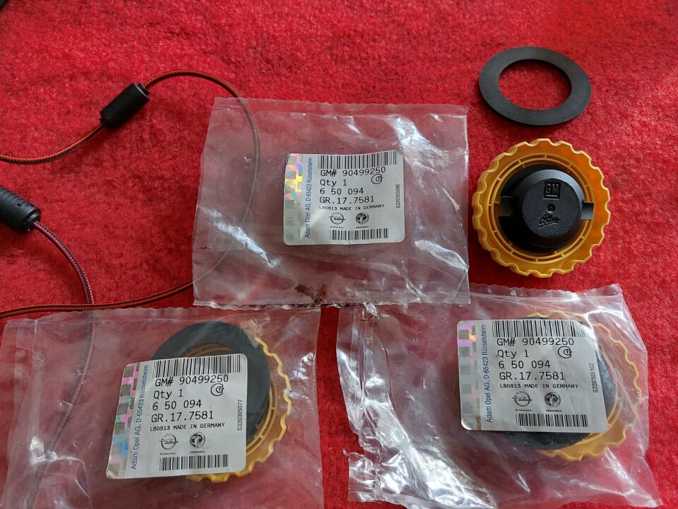 Opel Vectra A, Ascona C, Kadett D E Motor Yağ Kapağı (GM Marka, Alman Malı) 90499250