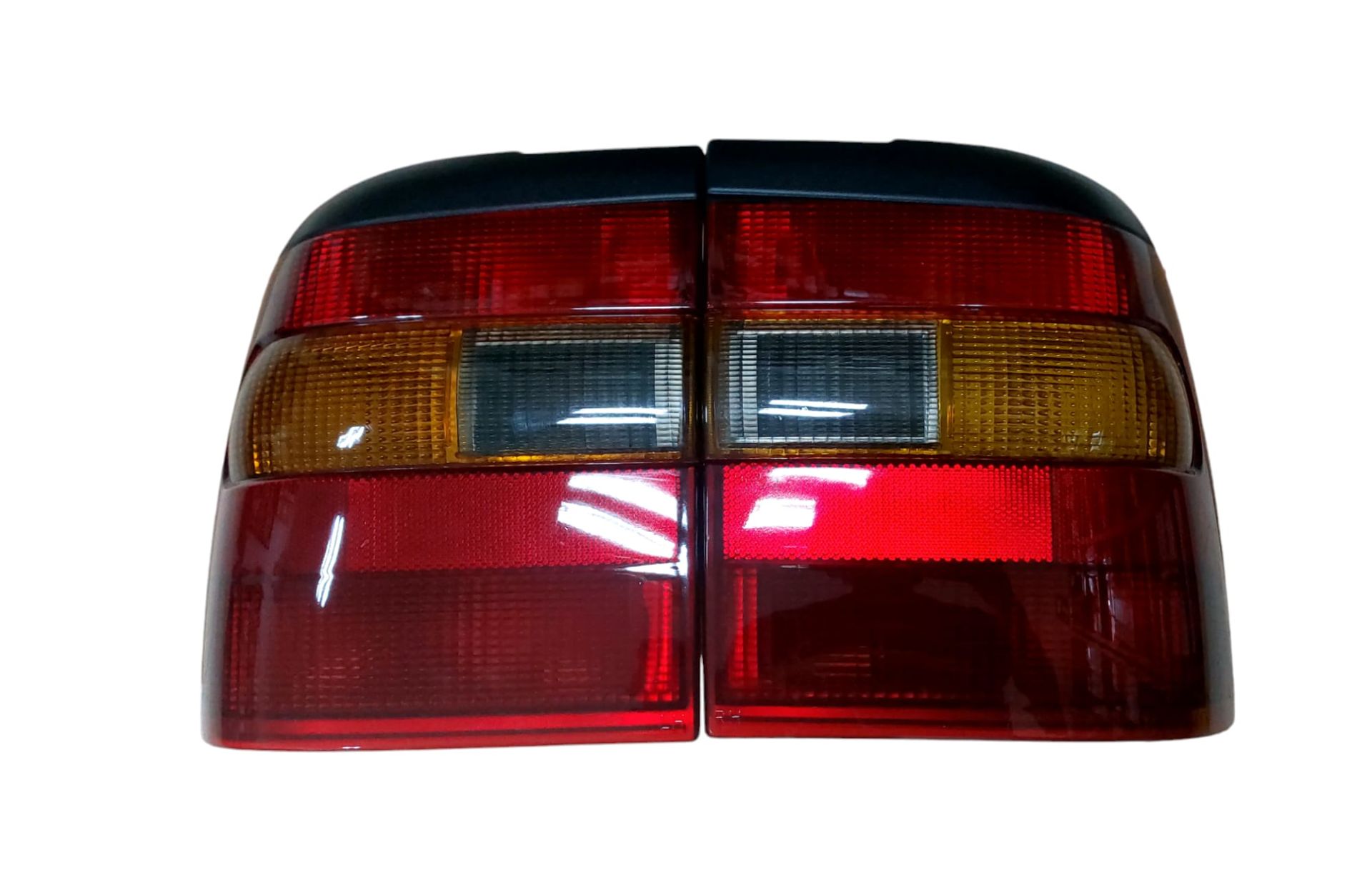 Opel Vectra A Stop Takımı (Sağ ve Sol)Füme 1222023 1222030