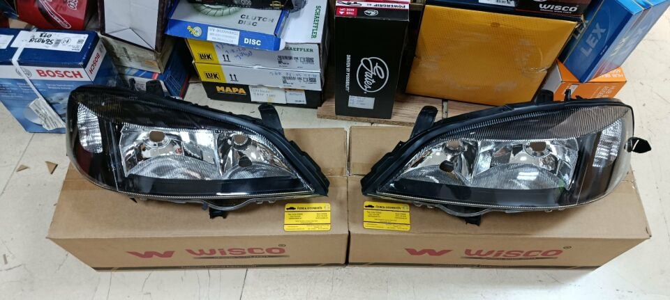 Opel Astra G Füme Siyah Far Takımı Sağ + Sol Wisco Marka 1216116 1216117 1216288 1216289 93175723  93175724