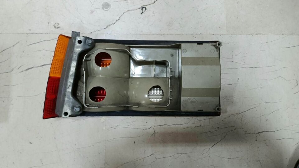 Opel Ascona C Sağ Stop Orjinal Çıkma KUSURSUZ